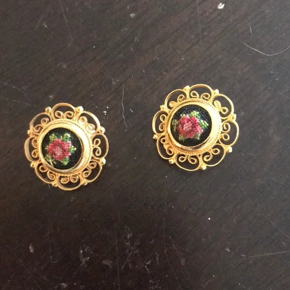 Vintage La France bags with earrings - Picture 3 of 7